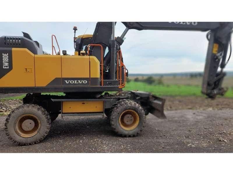 Volvo EW180E Wheeled excavators