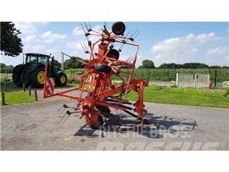 Kuhn GF7802 Rakes and tedders