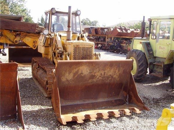 CAT 955L Crawler loaders