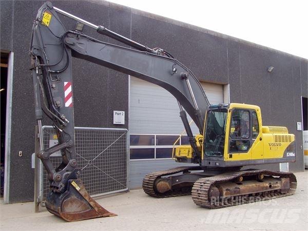 Volvo EC240BNLC Crawler excavators