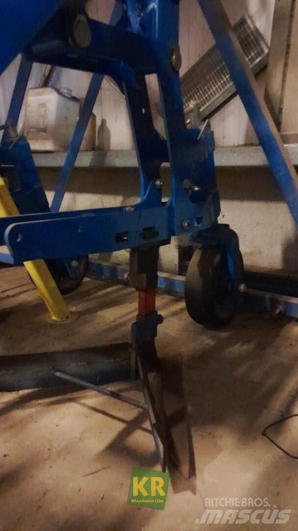  Carré Econet Farm machinery