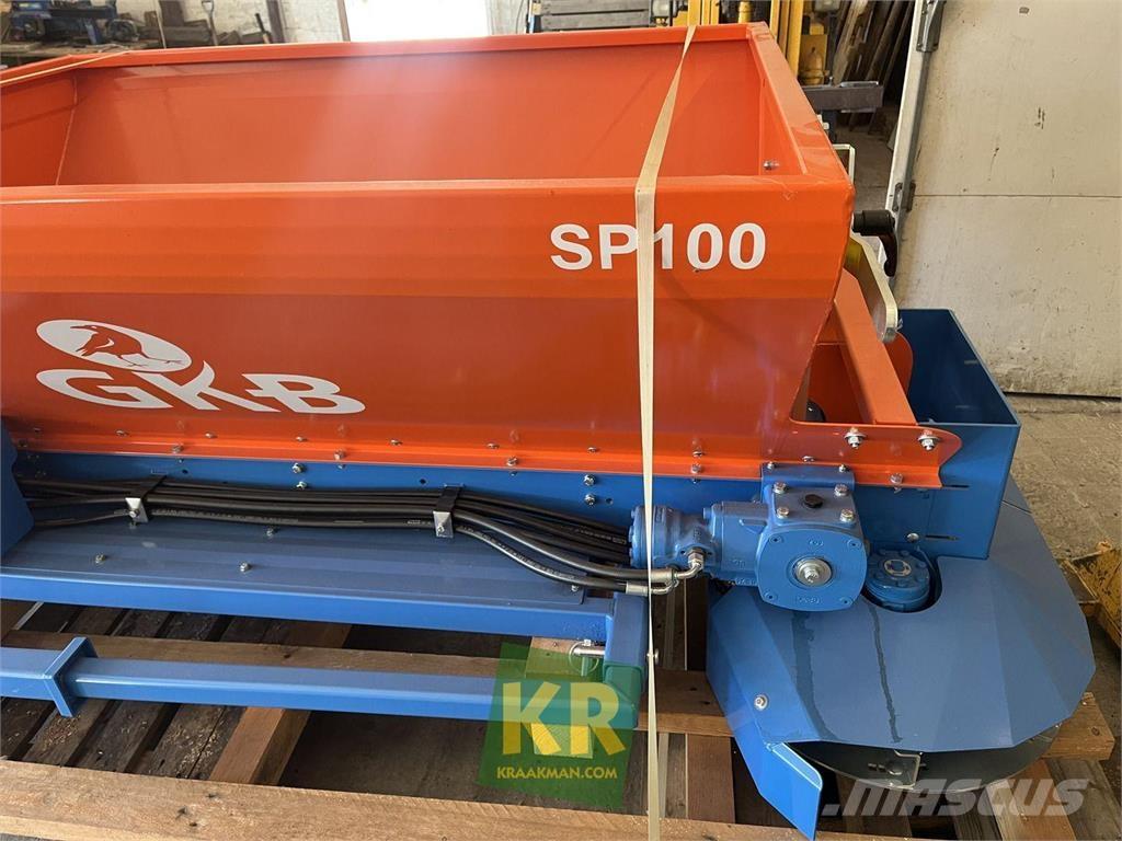  GKB Sandspreader Sand and salt spreaders
