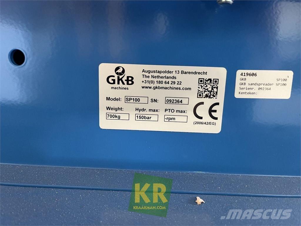  GKB Sandspreader Sand and salt spreaders