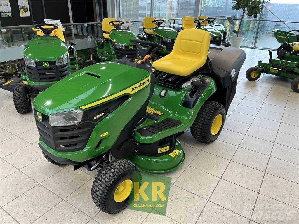 John Deere X147R Riding mowers