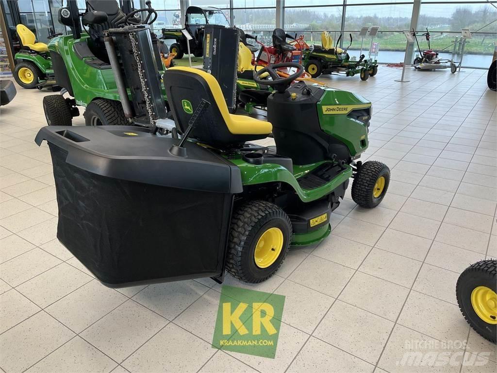 John Deere X147R Riding mowers
