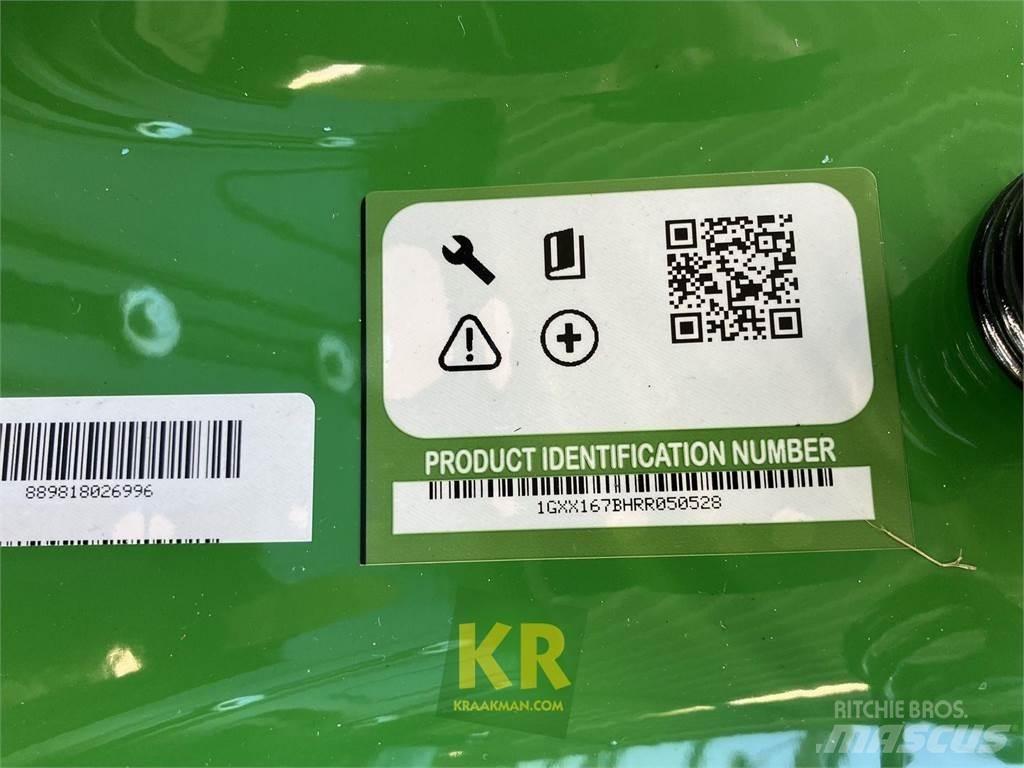 John Deere X167 Riding mowers