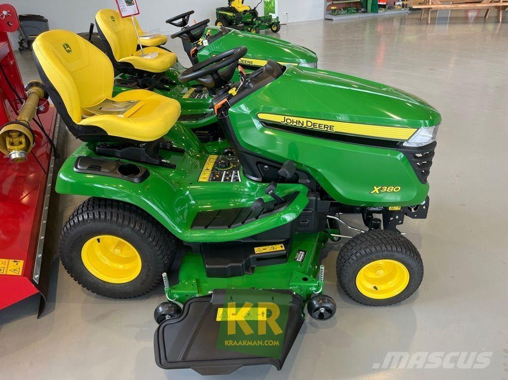 John Deere X380 Riding mowers