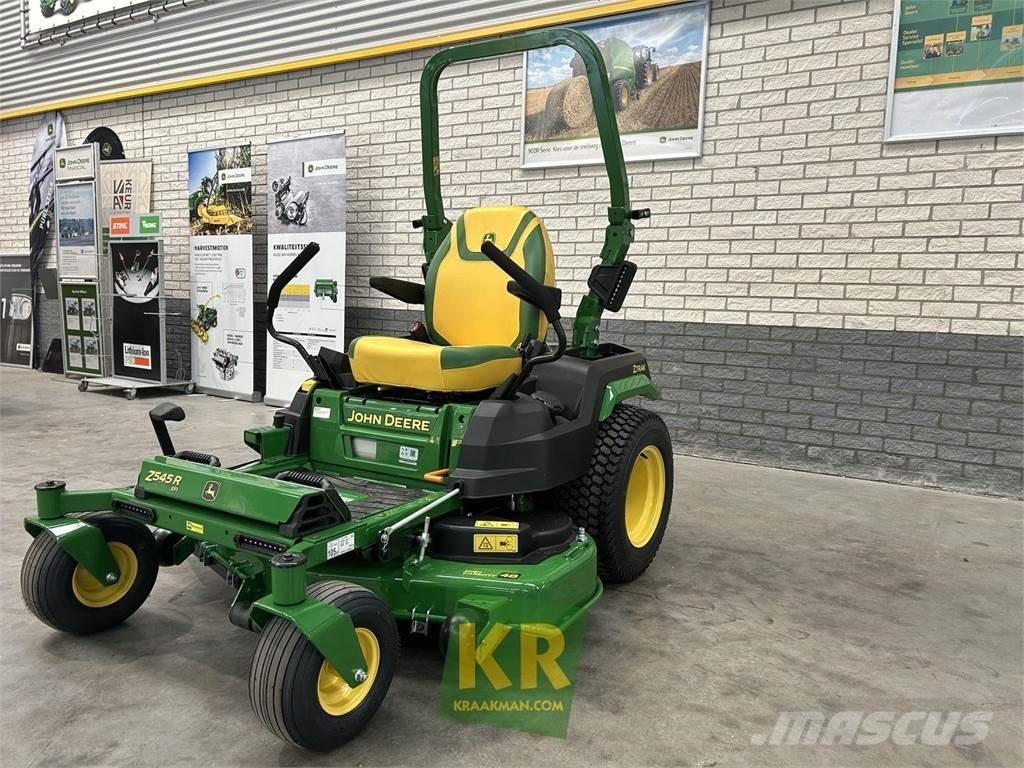 John Deere Z545R Farm machinery
