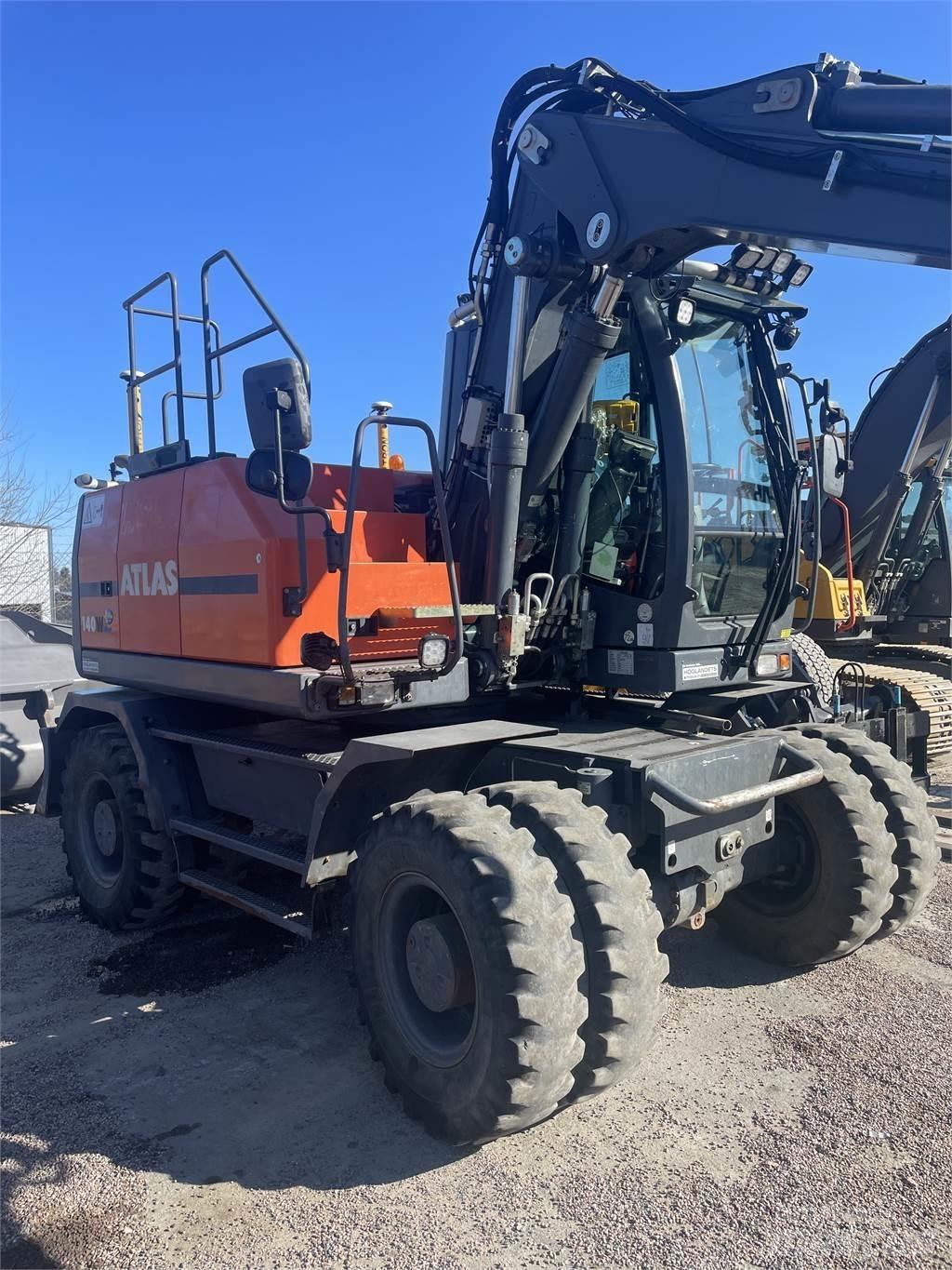 Atlas 140W Wheeled excavators
