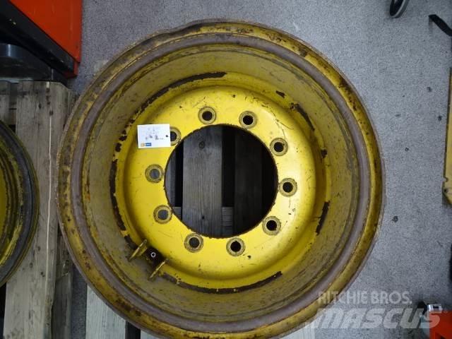 Volvo L70D Fälg Tyres, wheels and rims