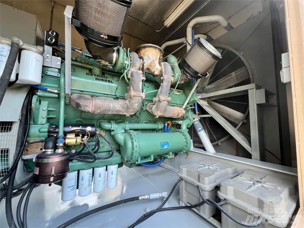 Detroit 12V149 Engines