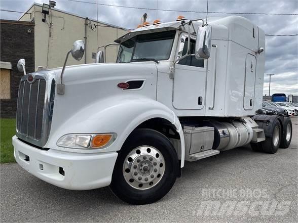 Peterbilt 386 Prime Movers