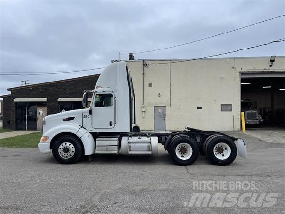 Peterbilt 386 Prime Movers