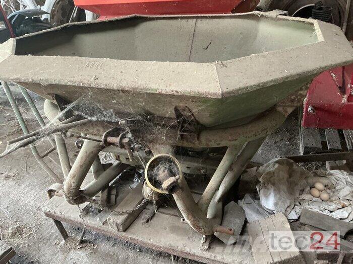 Amazone ZA 600 Mineral spreaders
