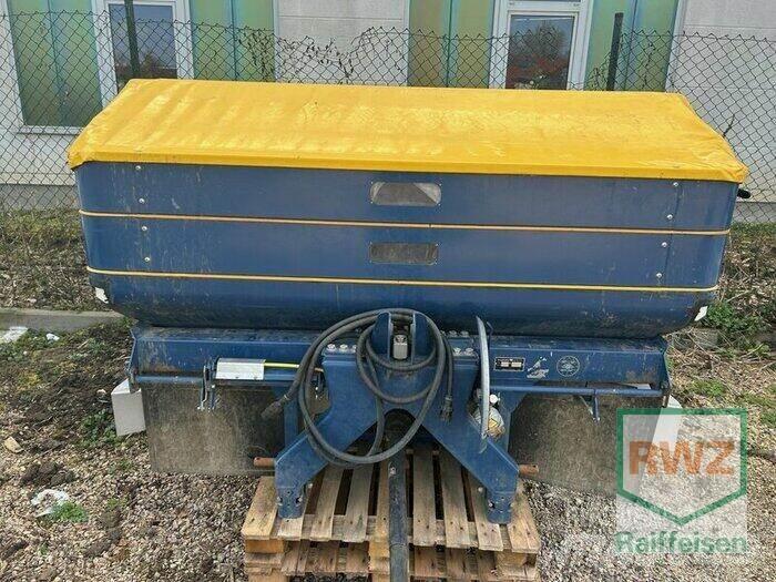 Bogballe L2W Plus Mineral spreaders