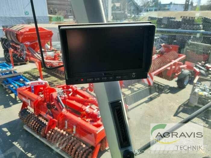 CLAAS AVERO 240 Combine harvesters