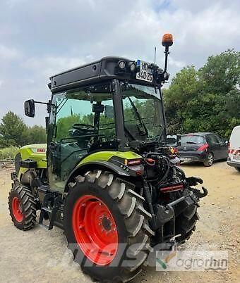 CLAAS Nexos 220 S Farm machinery