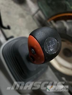 CLAAS Nexos 220 S Farm machinery