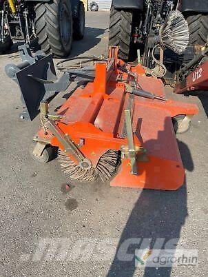  Escomel BEMA 25 Sweepers