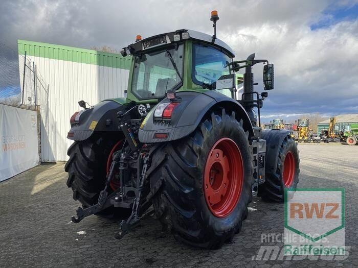 Fendt 828 Vario S4 Tractors