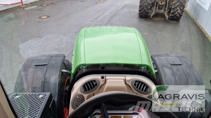 Fendt 828 VARIO S4 Tractors