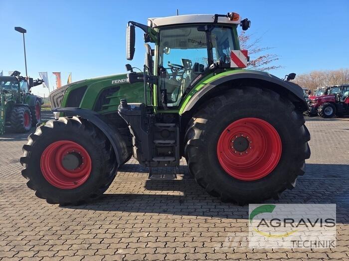 Fendt 828 VARIO S4 Tractors