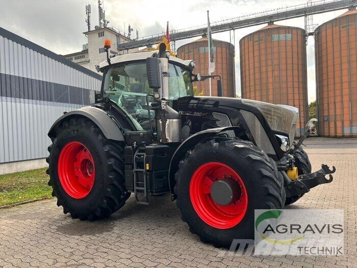 Fendt 933 VARIO S4 Tractors