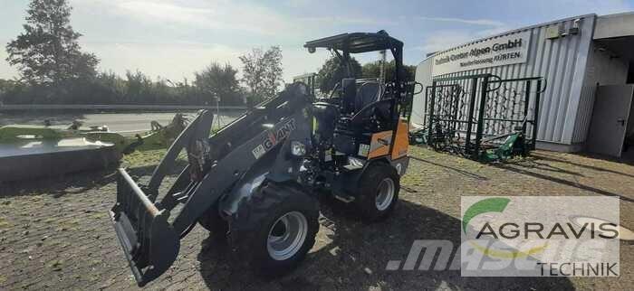 GiANT G2300 HD Wheel loaders