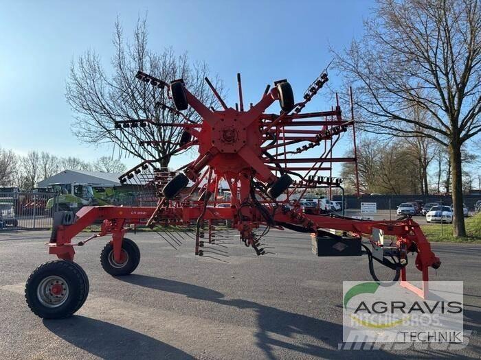 Kuhn GA 8521 Rakes and tedders