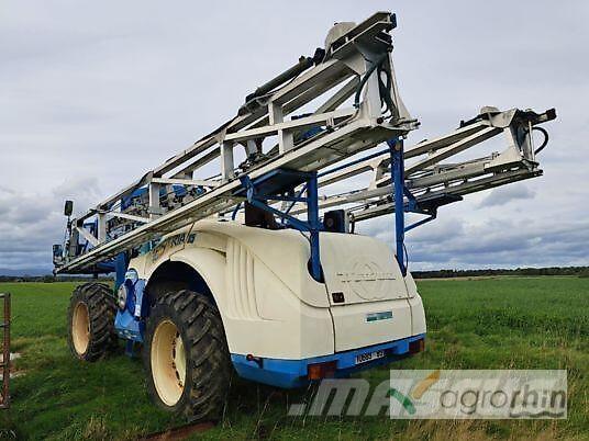 Matrot MAESTRIA 15 Trailed sprayers