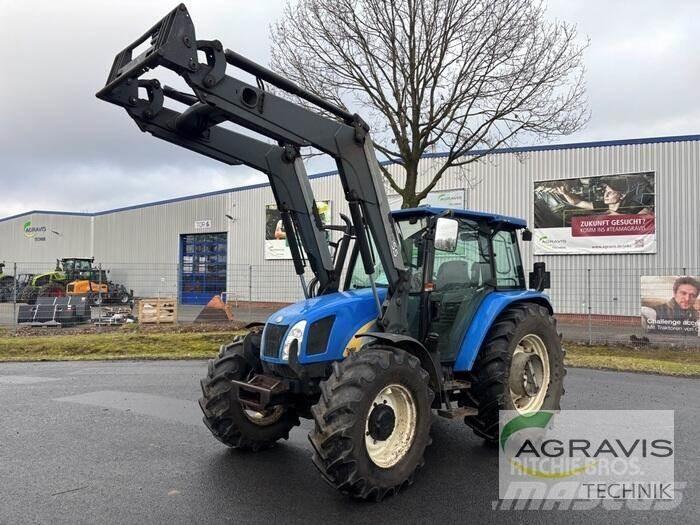New Holland TLA 100 Tractors