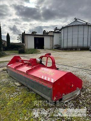 Omarv CUNEO 320 Pasture mowers and toppers