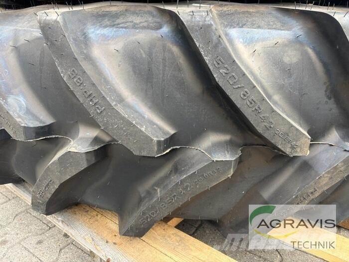 Pirelli KR 520/85R42 Tyres, wheels and rims