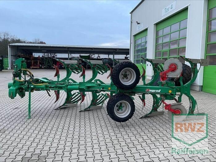 Regent Titan 200 S Reversible ploughs