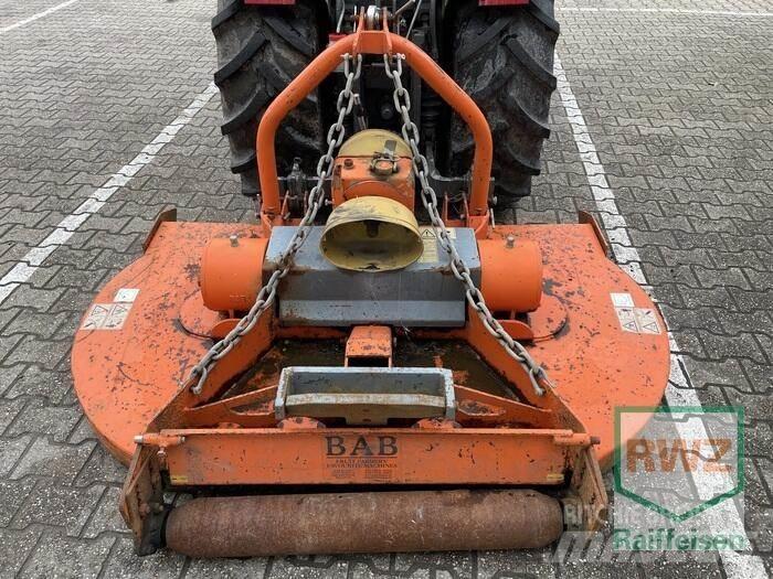  S222 Pasture mowers and toppers