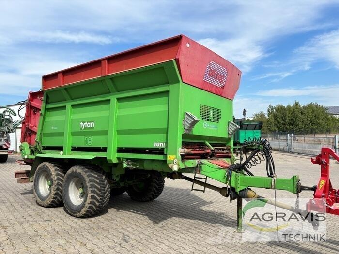 Unia TYTAN 18 Mineral spreaders