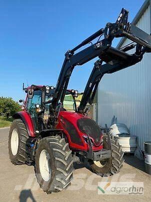 Valtra A115 H4 Tractors