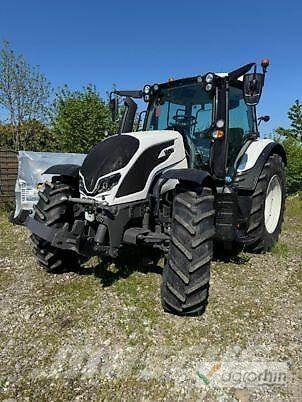 Valtra N155 DIRECT Tractors