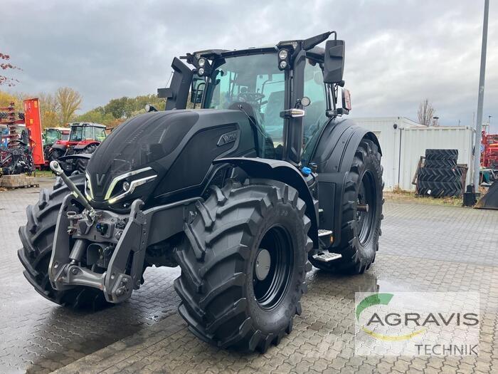 Valtra Q 305 1A9 Tractors