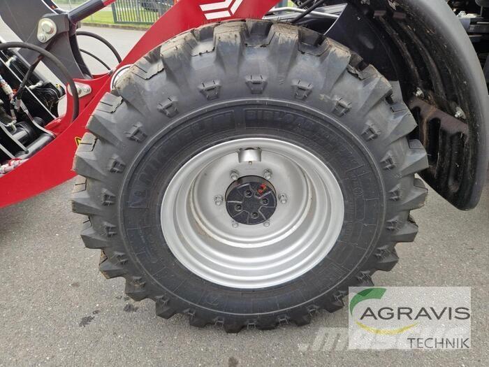 Yanmar V 7 Wheel loaders