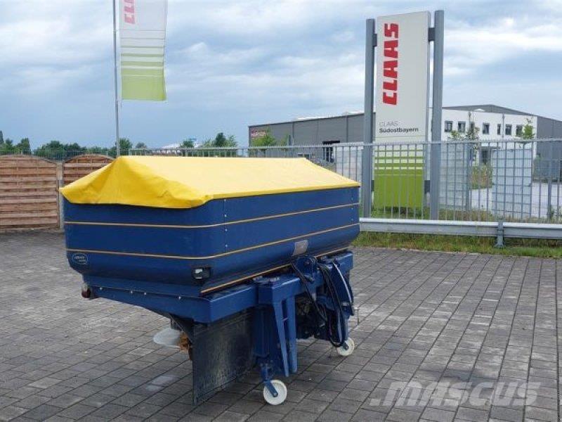 Bogballe M2W Manure spreaders