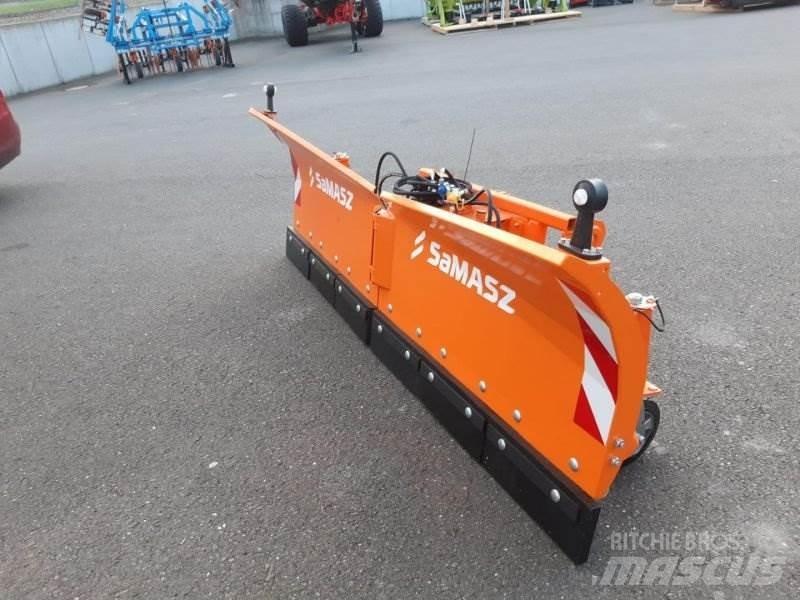  CITY 220 Snow blades and plows