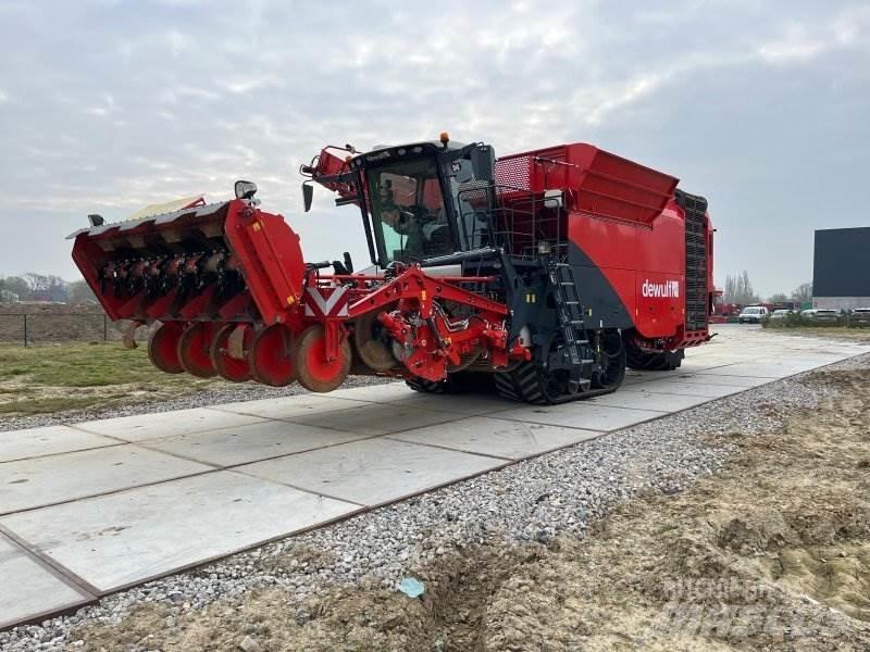 Dewulf Kwatro Potato harvesters