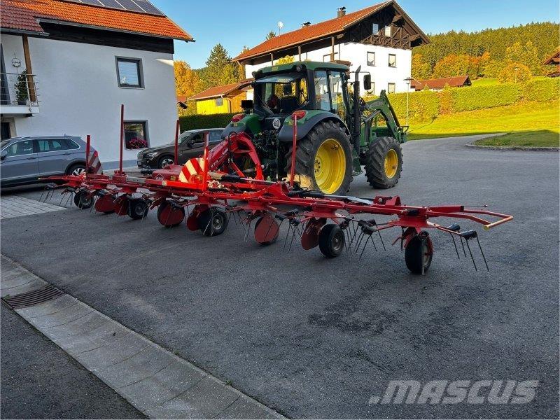 Kuhn GF 8712 Rakes and tedders