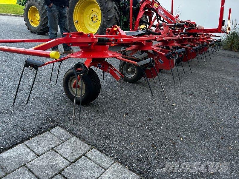 Kuhn GF 8712 Rakes and tedders