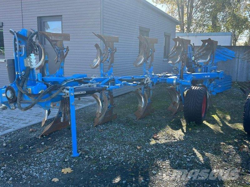 Lemken Juwel 8 Ploughs