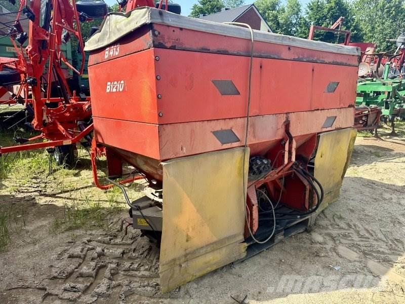 Rauch AXERA H Manure spreaders
