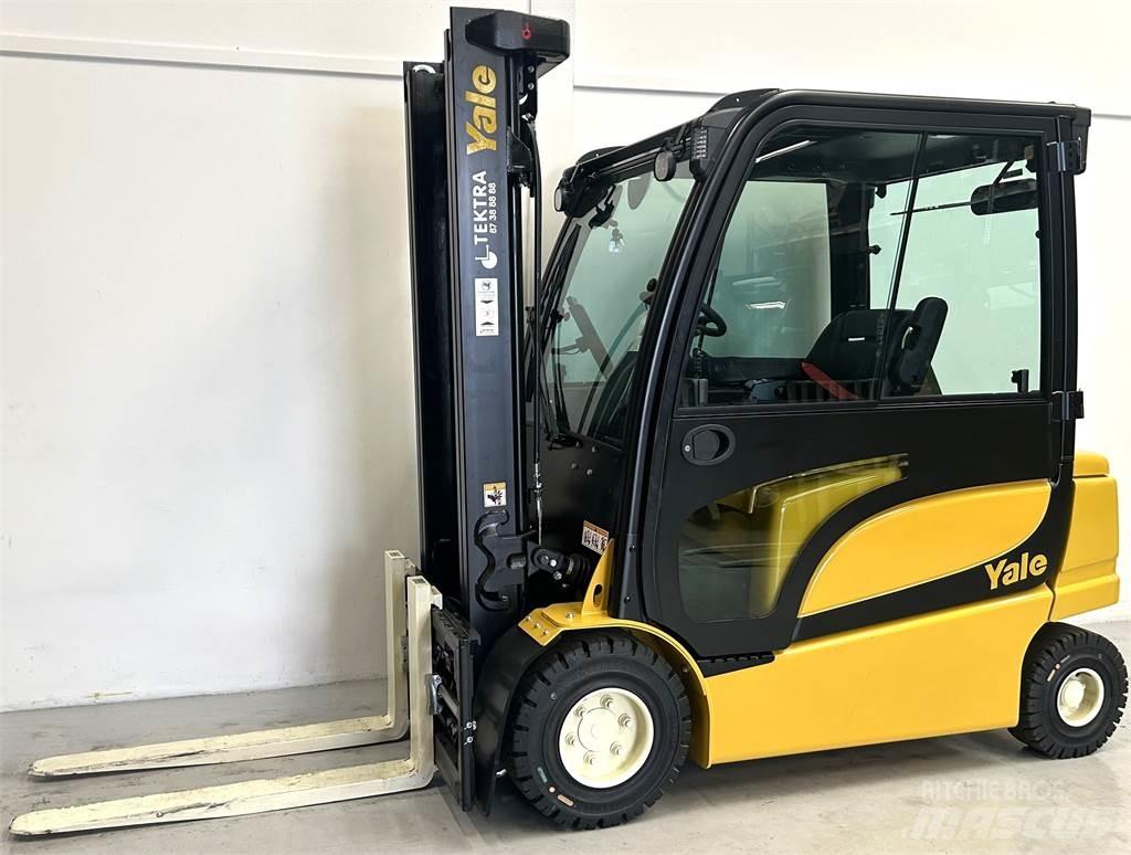 Yale ERP30VL (LWB) Electric forklift trucks