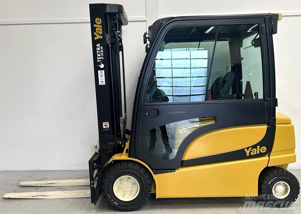 Yale ERP30VL (LWB) Electric forklift trucks