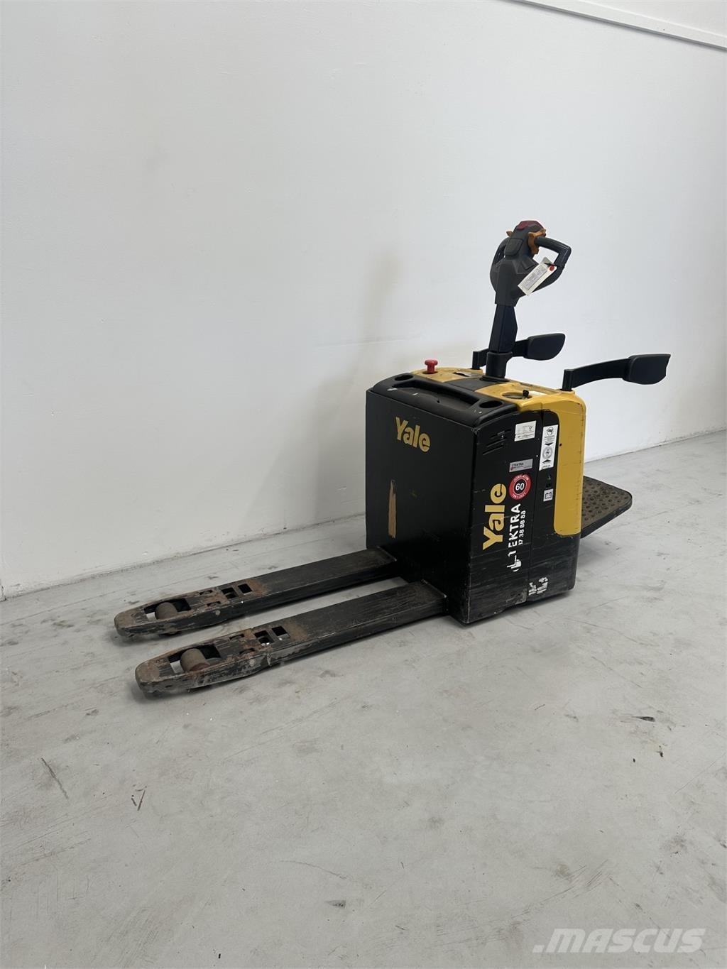Yale MP20XUX Low lift with platform
